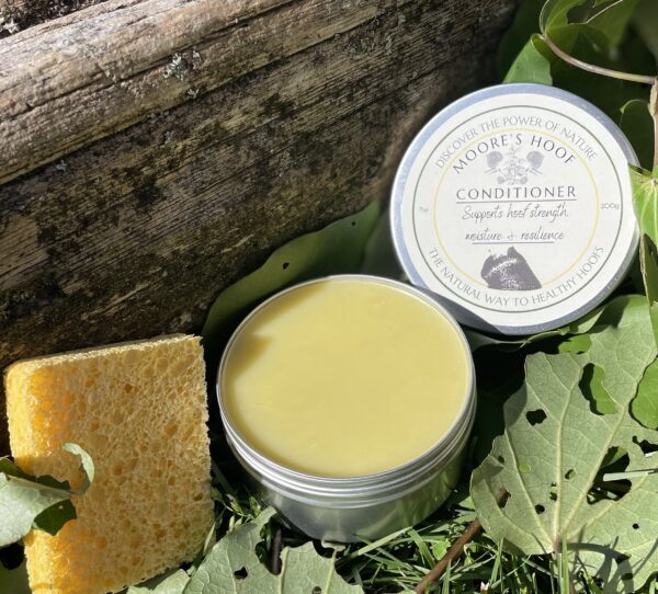 Moore's Hoof Conditioner